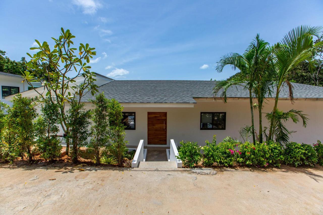 Villa Nirvana, 3 Bedrooms, Chaweng Noi サムイ島 エクステリア 写真